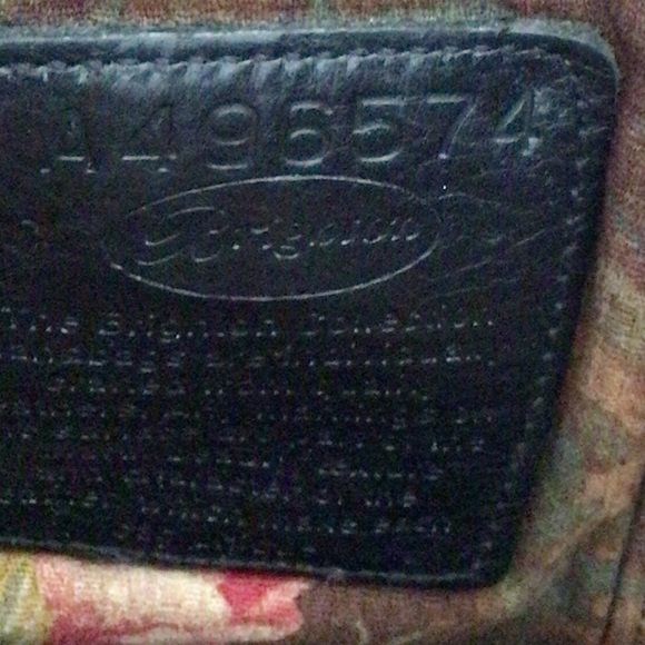 BRIGHTON BLACK LEATHER SHOULDER BAG - Picture 8 of 16